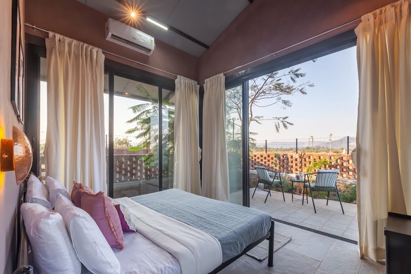 StayVsta at Cobblestone Cottage - StayVsta at Cobblestone Cottage, Kevaregaon, Lonavala, Dongargaon, Maharashtra 410401, India