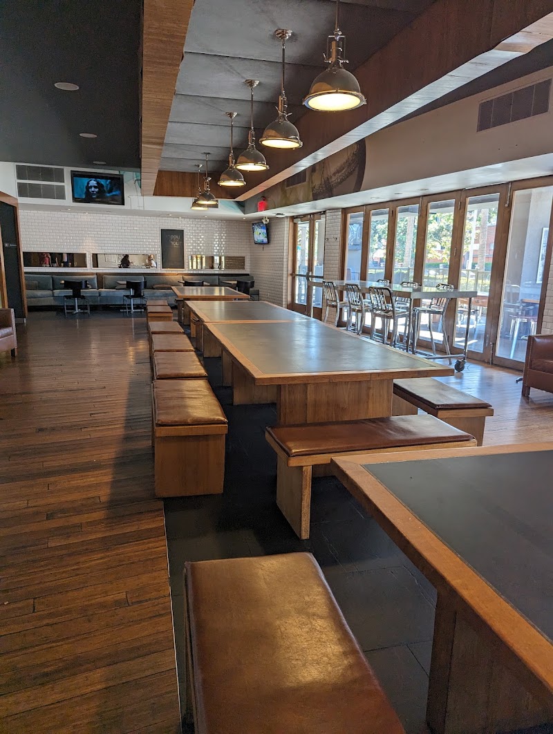 The Lab Gastropub - The Lab Gastropub 3500 S Figueroa St, Los Angeles, CA 90007, USA