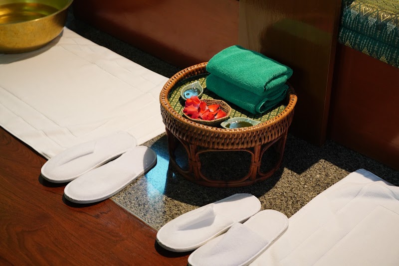 Banyan Tree Spa - Banyan Tree Spa 33, 33/27 Moo 4, Srisoonthorn Road Cherngtalay, Amphur Talang, Bang Tao Beach, ตำบลเชิงทะเล อำเภอถลาง ภูเก็ต 83110, Thailand