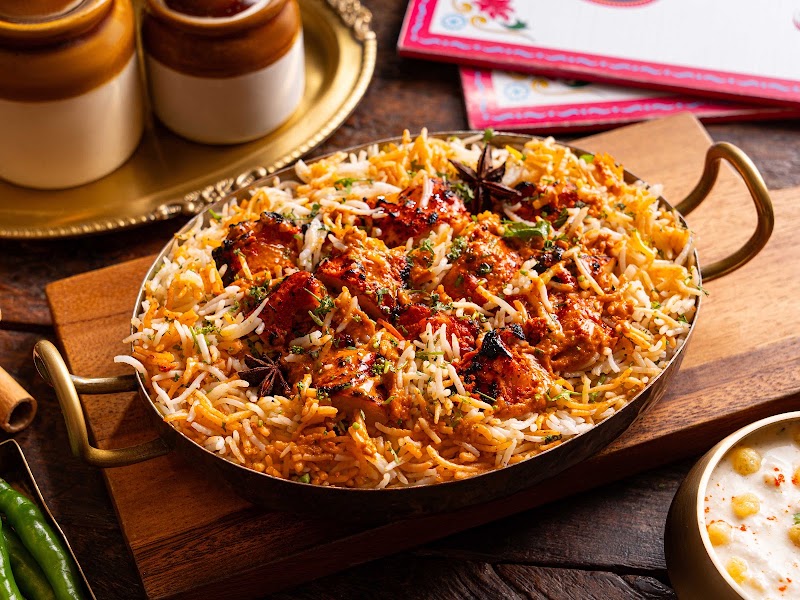 Sadak Chaap - Sadak Chaap Shop no.4/1, Seksaria Chawl, opposite Ghanshyamdas Saraf College, Malad, Pawan Baug, Liliya Nagar, Malad West, Mumbai, Maharashtra 400064, India