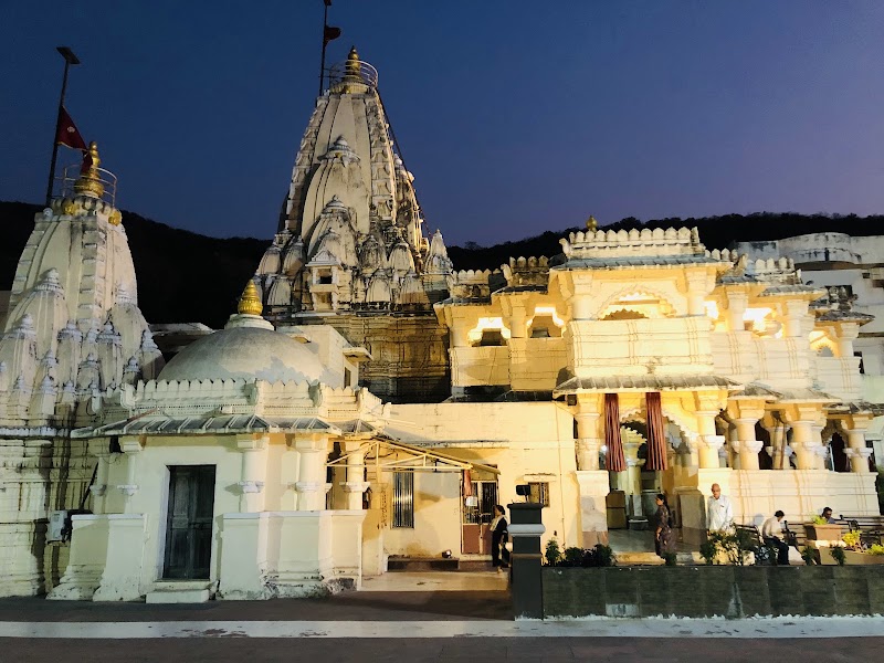 Damodar Kund - Damodar Kund, GFGP+7H5, Taleti Rd, Gujarat 362002, India