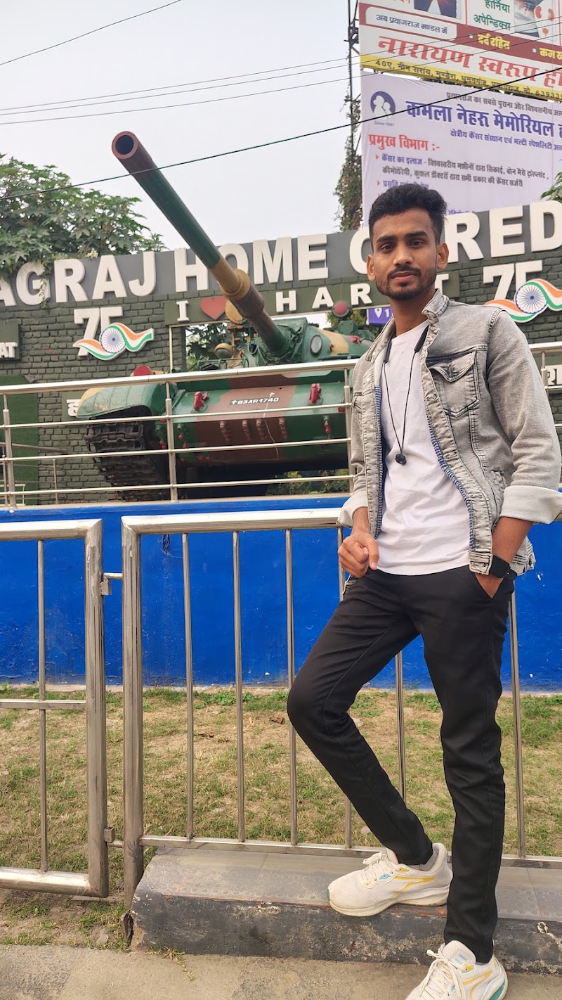 Prayagraj Home of Red Eagles - Prayagraj Home of Red Eagles FR5P+XXQ, Vivek Vihar Colony, Civil Lines, Prayagraj, Uttar Pradesh 211002, India