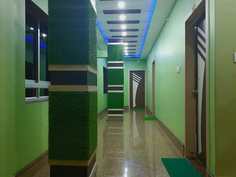 Kalpana lodge cum restrurent - Kalpana lodge cum restrurent bhabesh petrol pump, VIP Rd, PCRA Colony, Siliguri, Dabgram, West Bengal 734004, India
