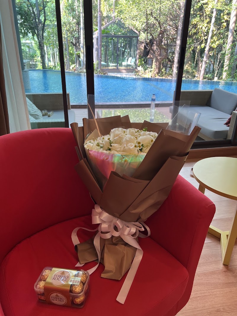 KosetFlowers ร้านดอกไม้ - KosetFlowers ร้านดอกไม้ 96/9 Praisanee Rd, Tambon Chang Moi, Amphoe Mueang Chiang Mai, Chang Wat Chiang Mai 50300, Thailand