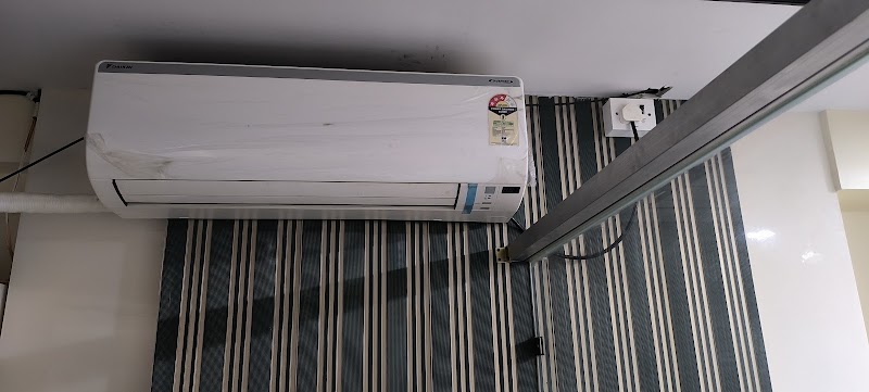 Second hand AC buyer and selling - Second hand AC buyer and selling Bus stop, Mahim - Sion Link Rd, near rahejaHospital Marg, opp. banvari compound, mahim east, Jalil compound, Mahim, Mumbai, Maharashtra 400016, India