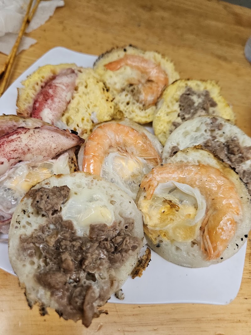 Bánh Căn Út Năm - Bánh Căn Út Năm, 19 Ngô Đến, Bắc Nha Trang, Khánh Hòa 650000, Vietnam