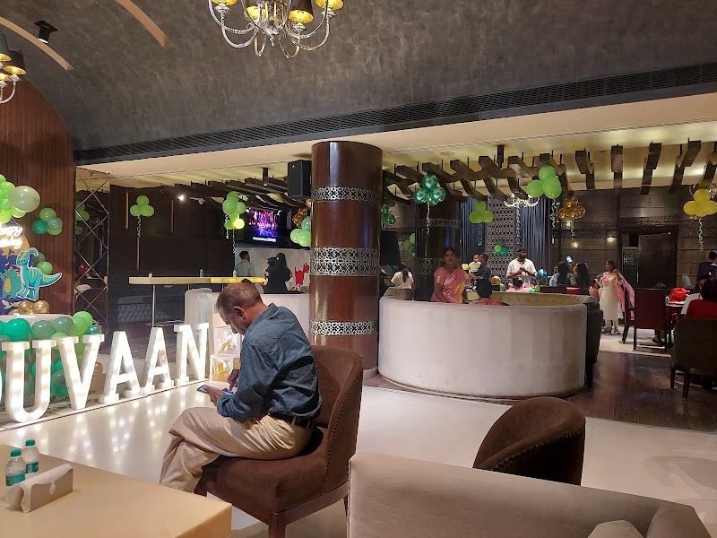 Udman Hotel Chhatarpur - Udman Hotel Chhatarpur Chandan Hola, Plot No. 538, Main Chhatarpur Rd, Chhatarpur, New Delhi, Delhi 110074, India