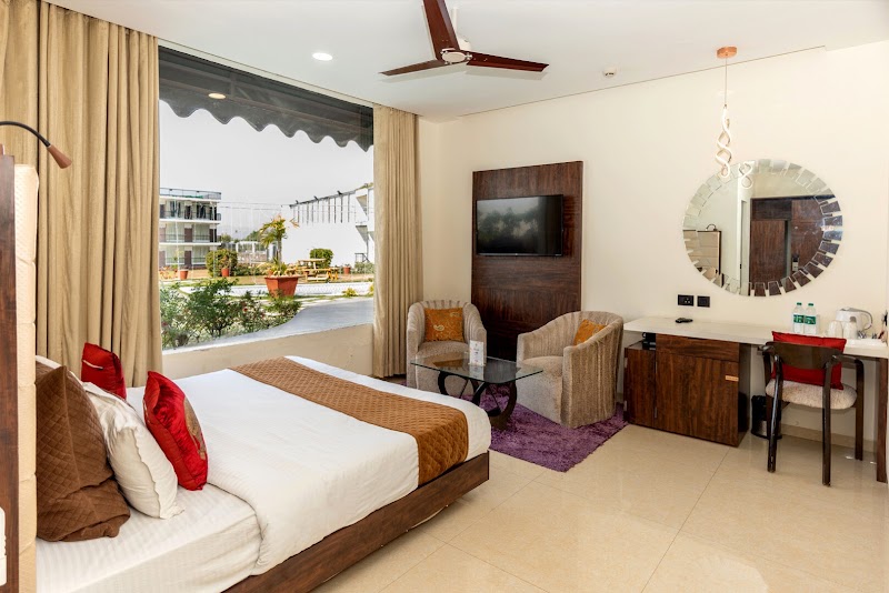 PARIM PARK RESORT & SUITES - PARIM PARK RESORT & SUITES Survey No 398, Sukher Bypass, 200, Feet Road, Udaipur, Sukher, Rajasthan 313001, India