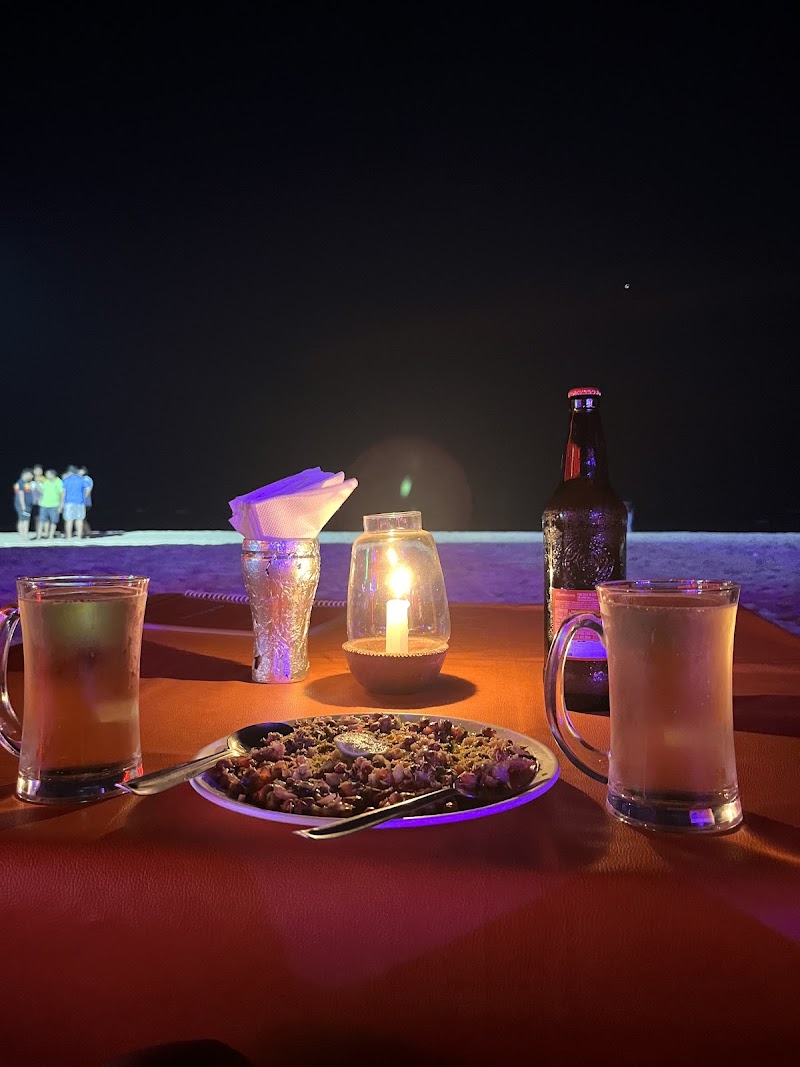Xavier's Beach Cafe - Xavier's Beach Cafe, Near, Tito's Ln, below Sea View Cottage, Saunta Vaddo, Calangute, Goa 403516, India