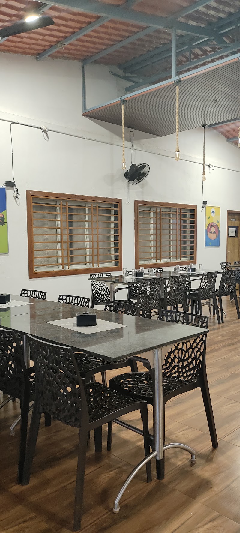 Hotel Matsyagiri in Ganpatipule - Hotel Matsyagiri in Ganpatipule House No. 755, Bhagvatinagar, Bhagavatinagar, Maharashtra 415615, India