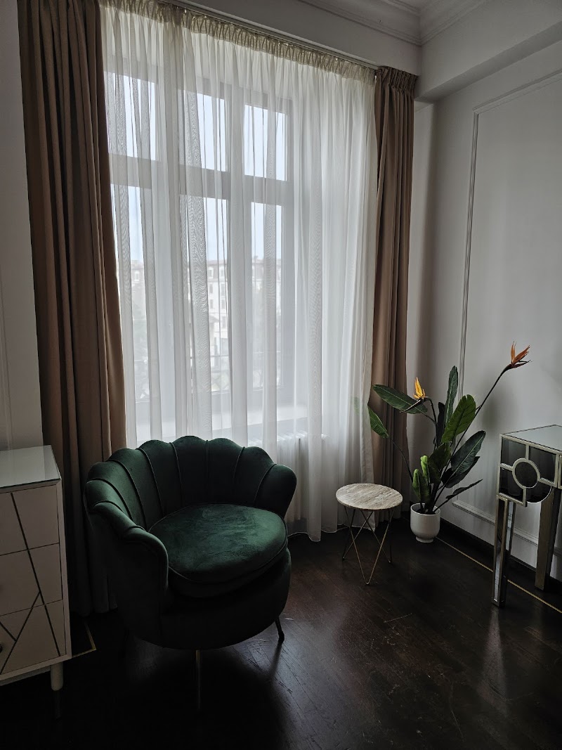 Old Town Luxury Suites - Old Town Luxury Suites Strada Covaci 23, 030167 București, Romania