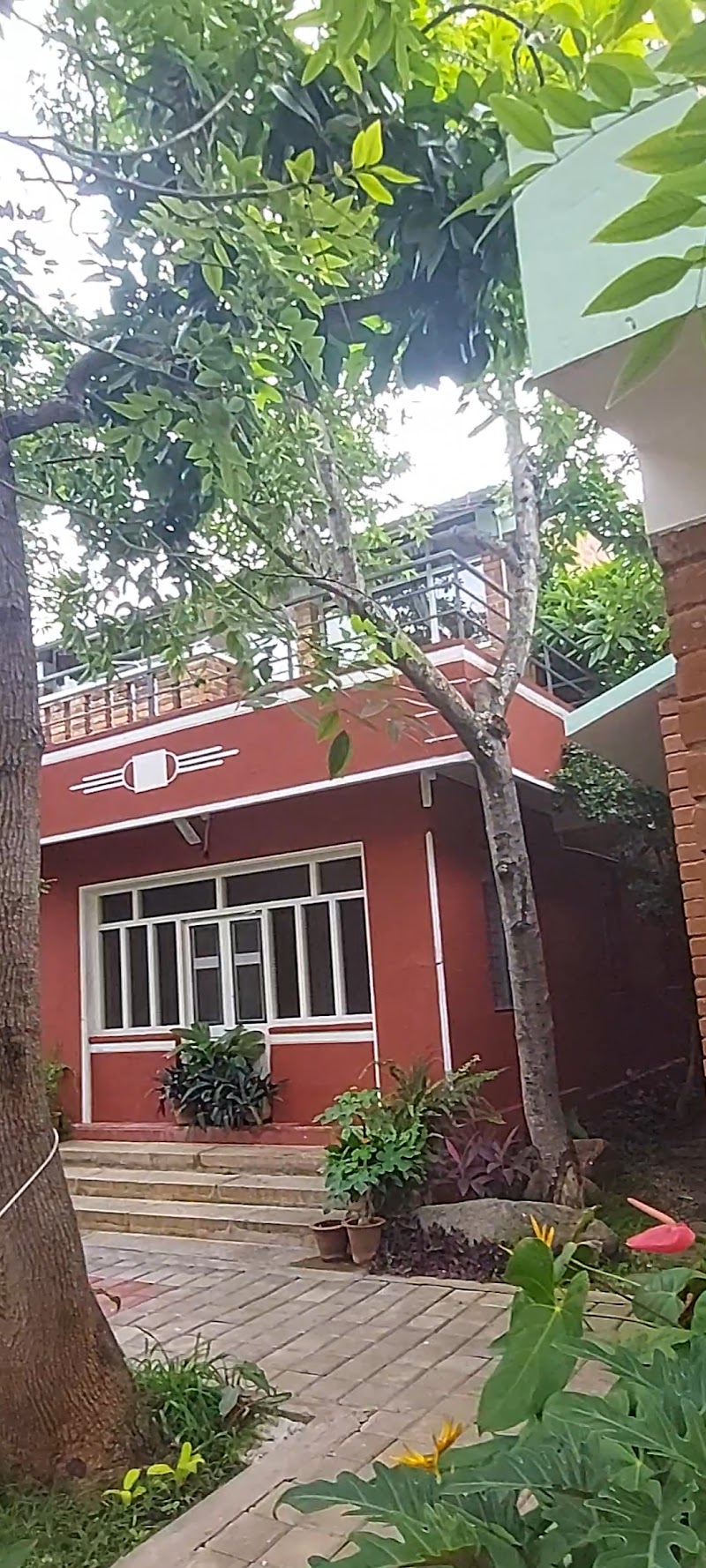 Rahees Bi Roambay - Rahees Bi Roambay, 1498/2B, Ramaiah Rd, opp. Raghavendraswamy Mutt, near Ballal Circle, Krishnamurthy Puram, Mysuru, Karnataka 570014, India