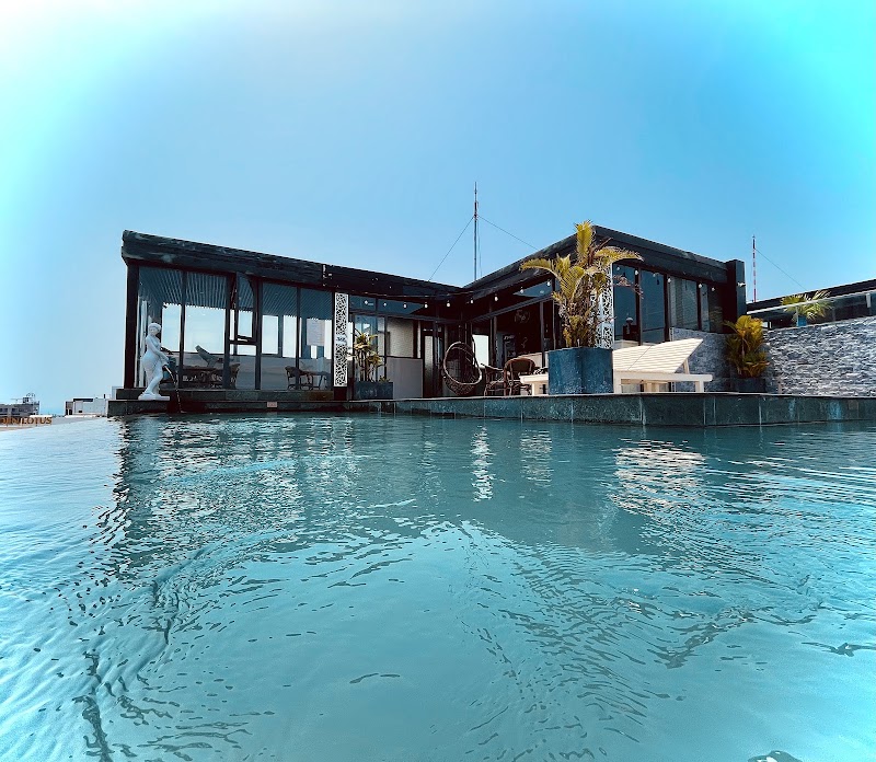 Santa Luxury Hotel - Santa Luxury Hotel, 362W+PP6, 09 Đỗ Bá, Bắc Mỹ Phú, Ngũ Hành Sơn, Đà Nẵng 550000, Vietnam