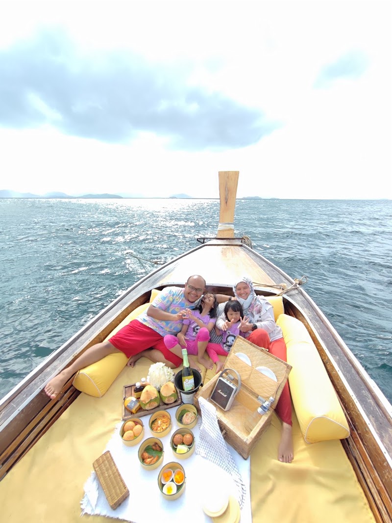 Boat and Beyond - Boat and Beyond 333/31, ป่าคลอก อำเภอถลาง ภูเก็ต 83110, Thailand