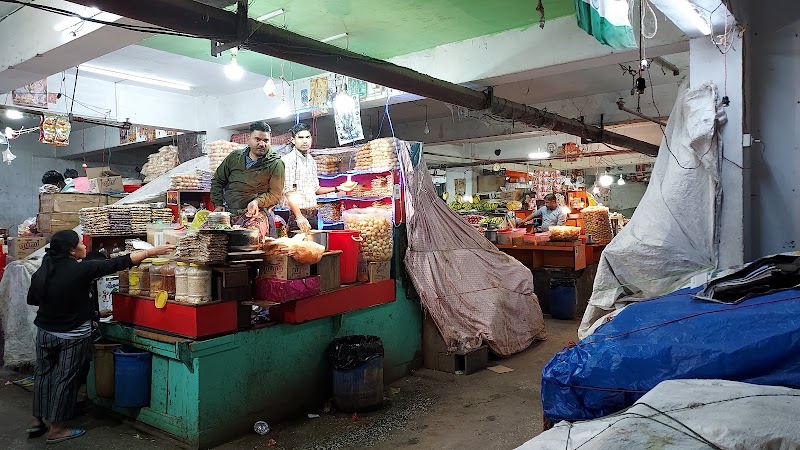 Lal market - Lal market shop no.15, Kanchenjunga shopping complex, 4thfloor, Lal Market Rd, Vishal Gaon, Gangtok, Sikkim 737101, India