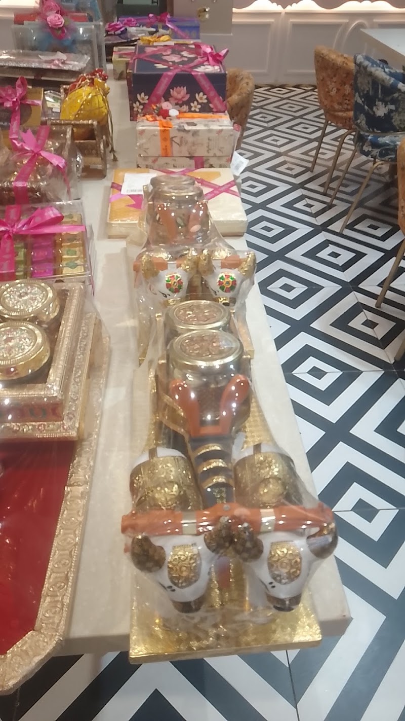 Saanwara Sweets - Saanwara Sweets ground floor, JD tower, Patiala Rd, Zirakpur, Nabha, Punjab 140603, India