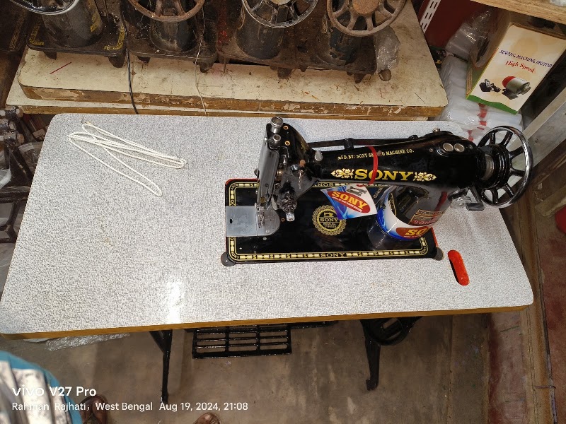 Bangal Sewing Machine - Bangal Sewing Machine, Mrfr+4M9 25, Rajhati Road, 2, Khanakul, Rajhati, West Bengal 712417, India