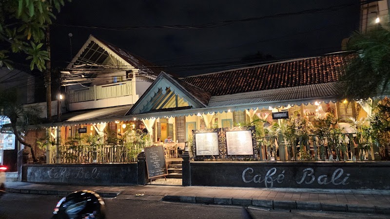 Cafe Bali - Cafe Bali, Jalan Laksmana (Kayu Aya Seminyak Kuta, Kerobokan Kelod, Kec. Kuta Utara, Kabupaten Badung, Bali 80361, Indonesia