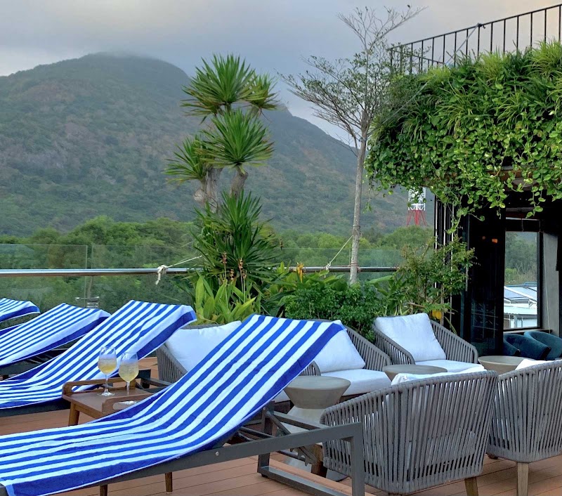 The Mystery Hotel - The Mystery Hotel, Thanh Nghị, Khu 6, Côn Đảo, Hồ Chí Minh 790000, Vietnam