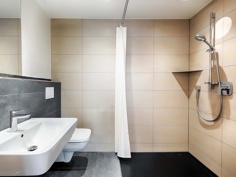 B&B Hotel Augsburg-West - B&B Hotel Augsburg-West, Werner-Heisenberg-Straße 11, 86156 Augsburg, Germany