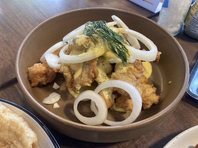 Mello Vegan - Mello Vegan 2, 2 Nakhon Sawan Rd, Khwaeng Wat Sommanat, Khet Pom Prap Sattru Phai, Krung Thep Maha Nakhon 10100, Thailand