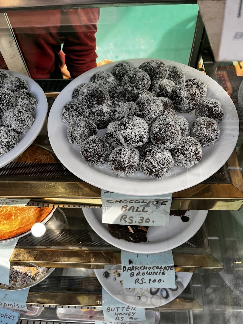 Bivera German Bakery - Bivera German Bakery, Manikaran Rd, Kasol, Himachal Pradesh 175105, India
