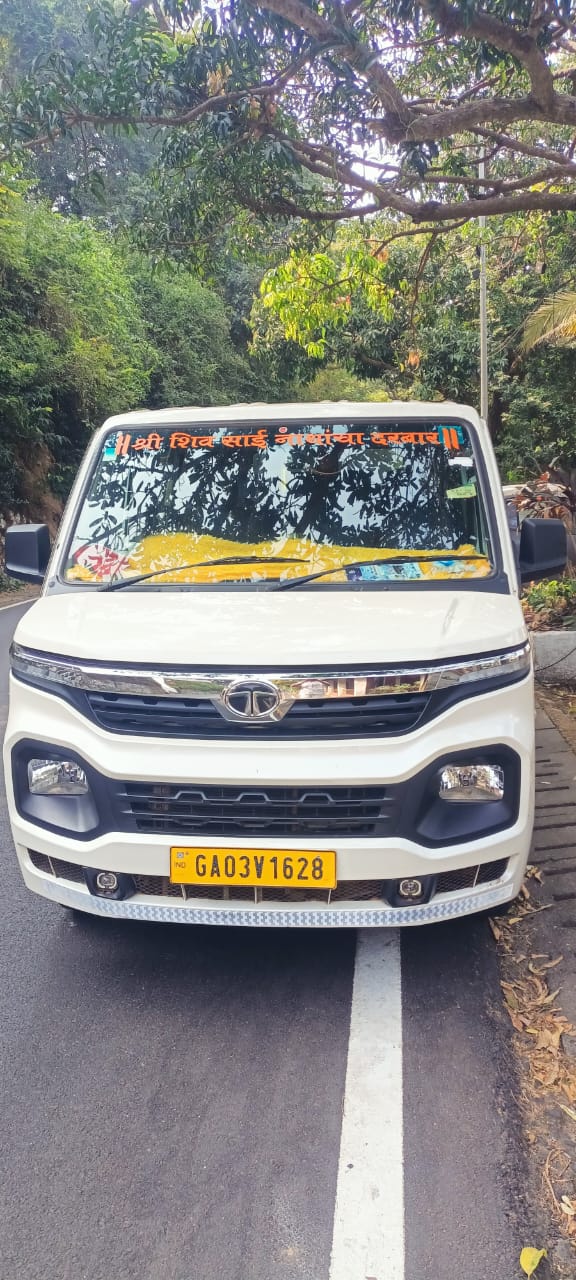 RK Goa Yatra Taxi Services - RK Goa Yatra Taxi Services, 200, Calangute - Baga Rd, near Amara Grand Hotel, Khobra Vaddo, Baga, Calangute, Goa 403516, India
