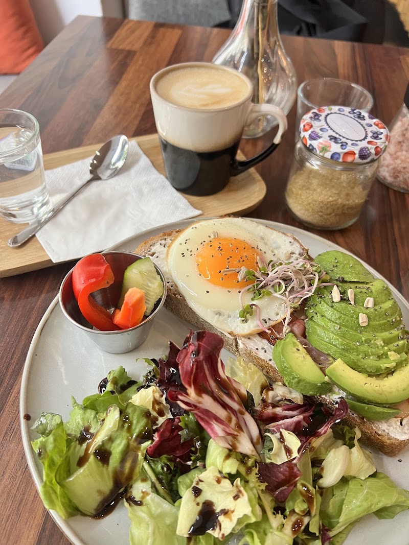 Just Croissant - Brunch - Café - Prosecco - Kavárna - Just Croissant - Brunch - Café - Prosecco - Kavárna Korunní 1164/49, 120 00 Praha 2-Vinohrady, Czechia