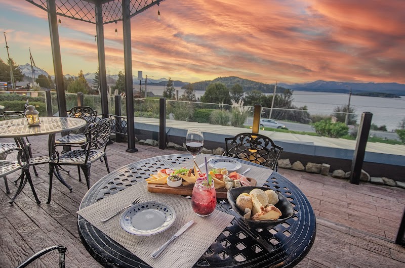 Nido del Cóndor Hotel & Spá - Nido del Cóndor Hotel & Spá Av. Ezequiel Bustillo 6922, R8400 San Carlos de Bariloche, Río Negro, Argentina