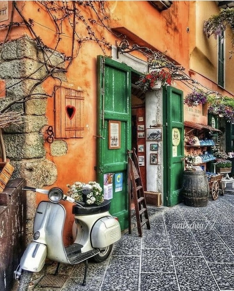 Luxury Rome Tour - Luxury Rome Tour, Via Umberto Biancamano, 23, Via degli Spagnoli, 24, 00185 Roma RM, Italy