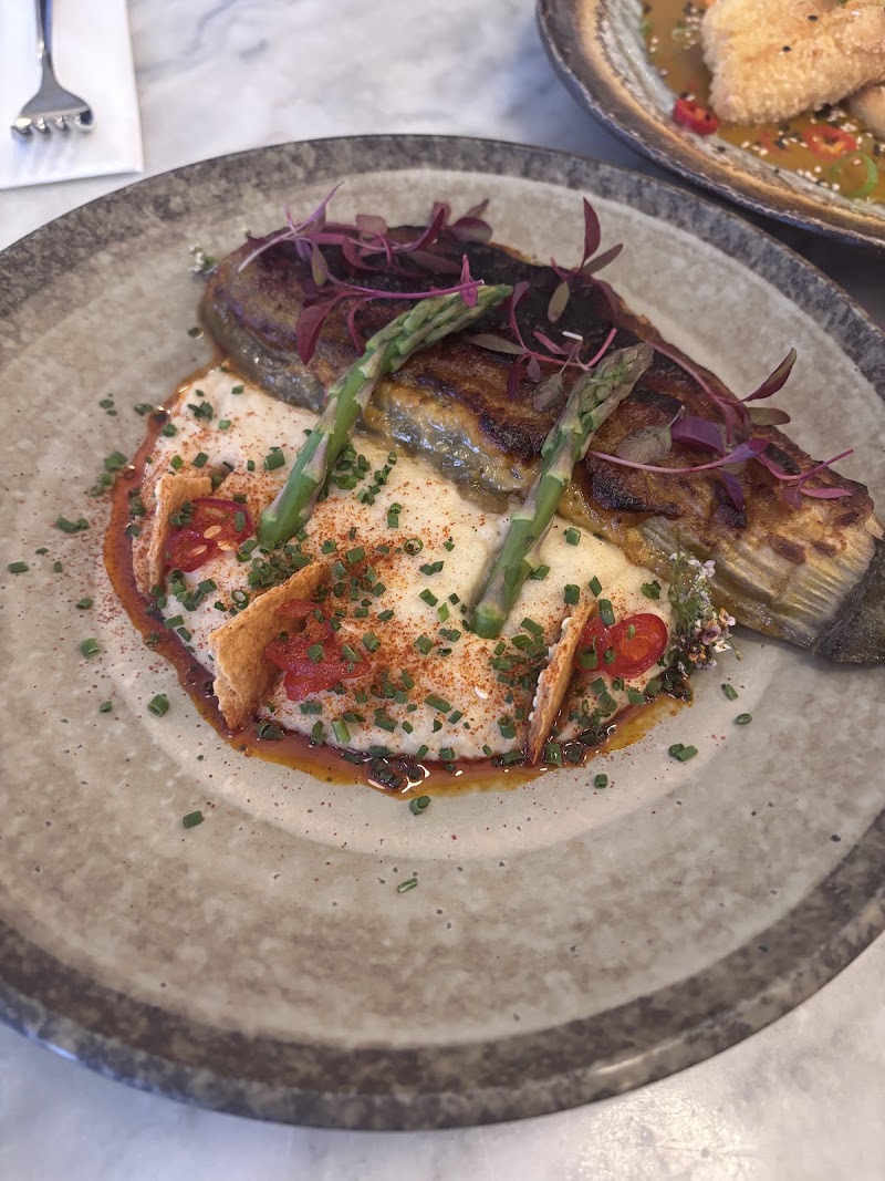 KIN Cafe - KIN Cafe 22 Foley St, London W1W 6DT, UK