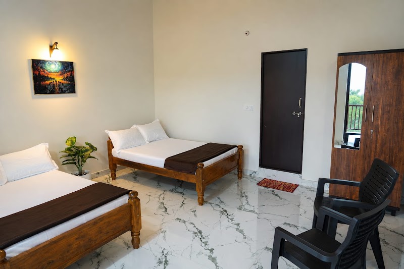 COFFEE HILLS HOMESTAY - COFFEE HILLS HOMESTAY 2jxf+68w, Kanachuru Estate, Karnataka 577132, India