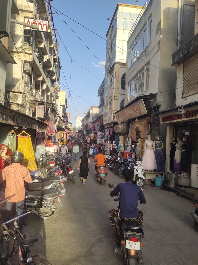 Bapu Bazaar - Bapu Bazaar Bapu Bazaar, Bapu Bazar, Biseswarji, Jaipur, Rajasthan 302003, India