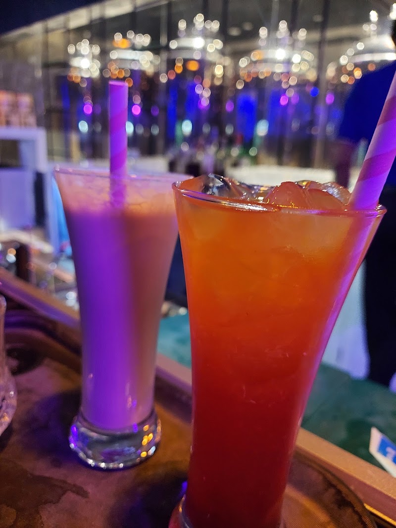 Infinity Bistro - Infinity Bistro 14, South Road, Civil Lines, Prayagraj, Uttar Pradesh 211001, India