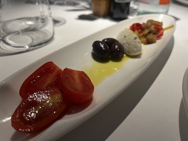 Mandarine Restaurant - Mandarine Restaurant, Rruga Aleksandër Moisiu 9405, Vlora, Albania