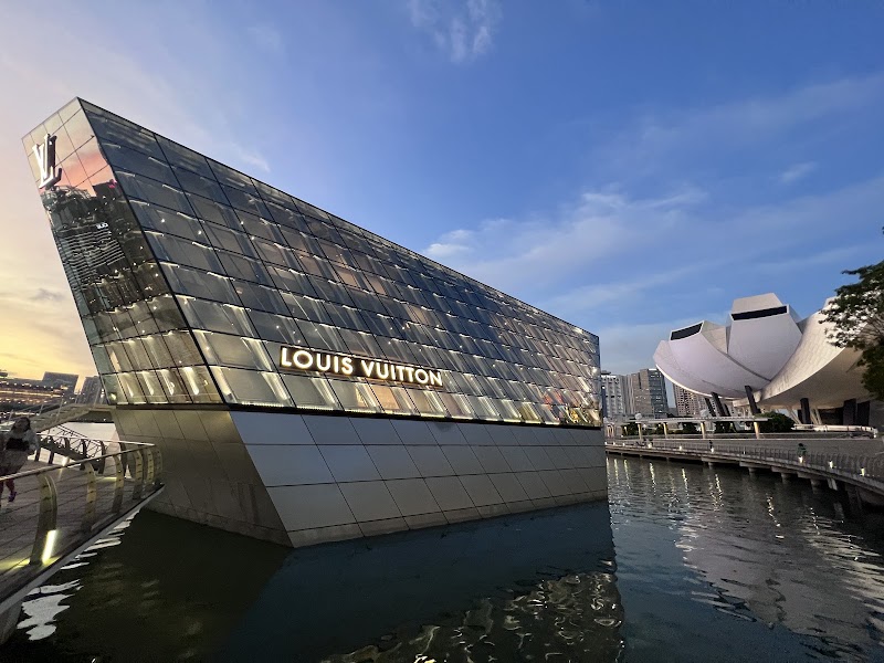 Spectra - A Light & Water Show - Spectra - A Light & Water Show 10 Bayfront Ave, Event Plaza Marina Bay Sands, Singapore 018972