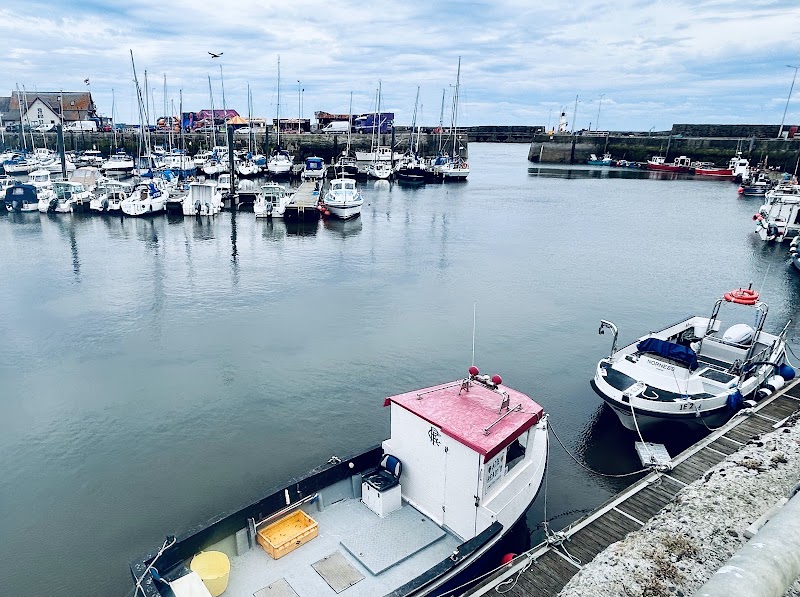 Anstruther Harbour - Anstruther Harbour, 15 Shore St, Anstruther KY10 3EA, UK
