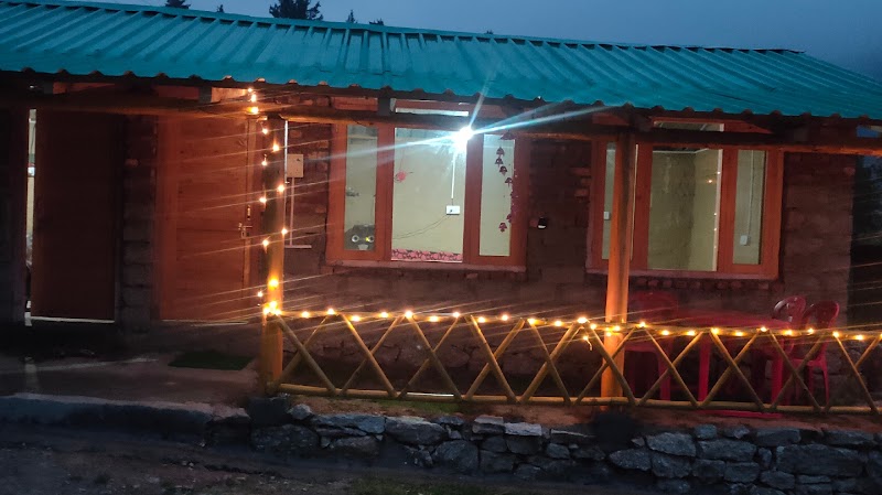Raj Gunda Cafe& Camping