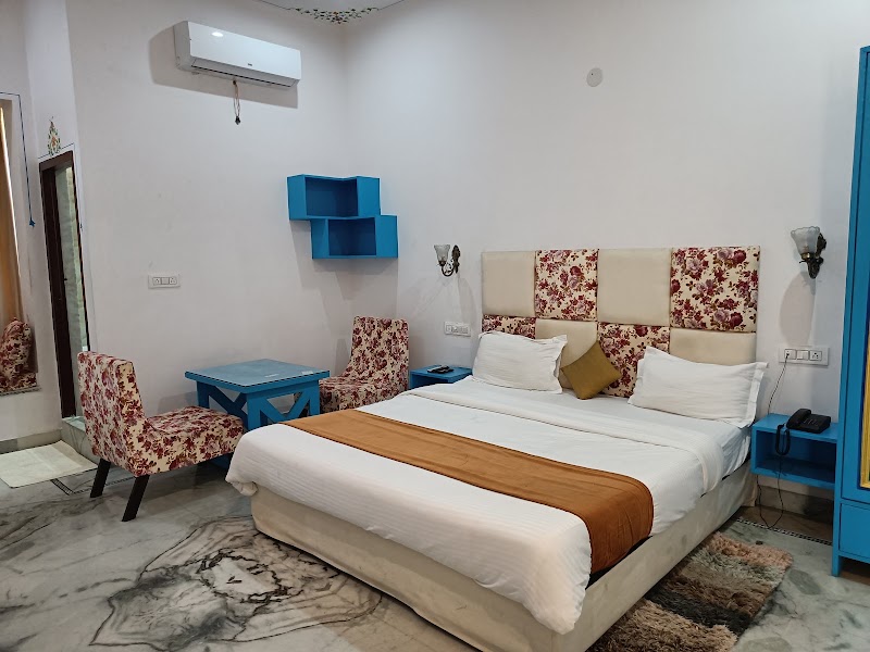 Shiv Villa Homestay - Shiv Villa Homestay 7, Monika complex, Ambamata, Udaipur, Rajasthan 313001, India