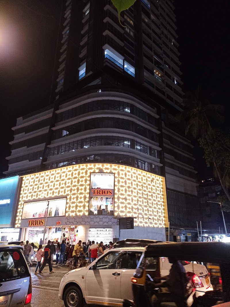 Hill Road - Hill Road Hill Rd, Bandra West, Mumbai, Maharashtra 400050, India
