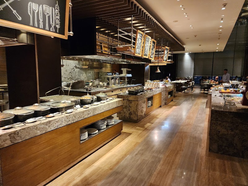 The Creek - The Creek The DEN Hotel, ITPL Main Rd, KIADB Export Promotion Industrial Area, Whitefield, Bengaluru, Karnataka 560066, India
