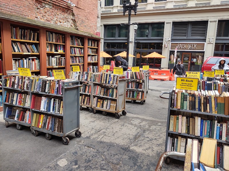 Brattle Book Shop - Brattle Book Shop, 9 West St, Boston, MA 02111, USA
