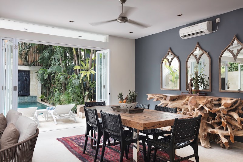 Villa Bebek - Villa Bebek, off, Gg. Srinadi Jl. Mertasari No.5a, Seminyak, Kec. Kuta Utara, Kabupaten Badung, Bali 80361, Indonesia