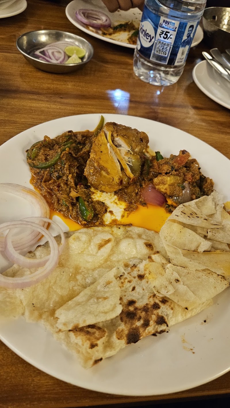 Meridian Restaurant - Meridian Restaurant 6-3-697, 1, मुंबई राश्ट्रीय मार्ग, RTC Cross Road, Punjagutta Officers Colony, Punjagutta, Hyderabad, Telangana 500082, India