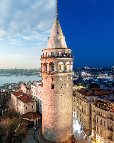 Galata Tower - Galata Tower Bereketzade, 34421 Beyoğlu/İstanbul, Türkiye