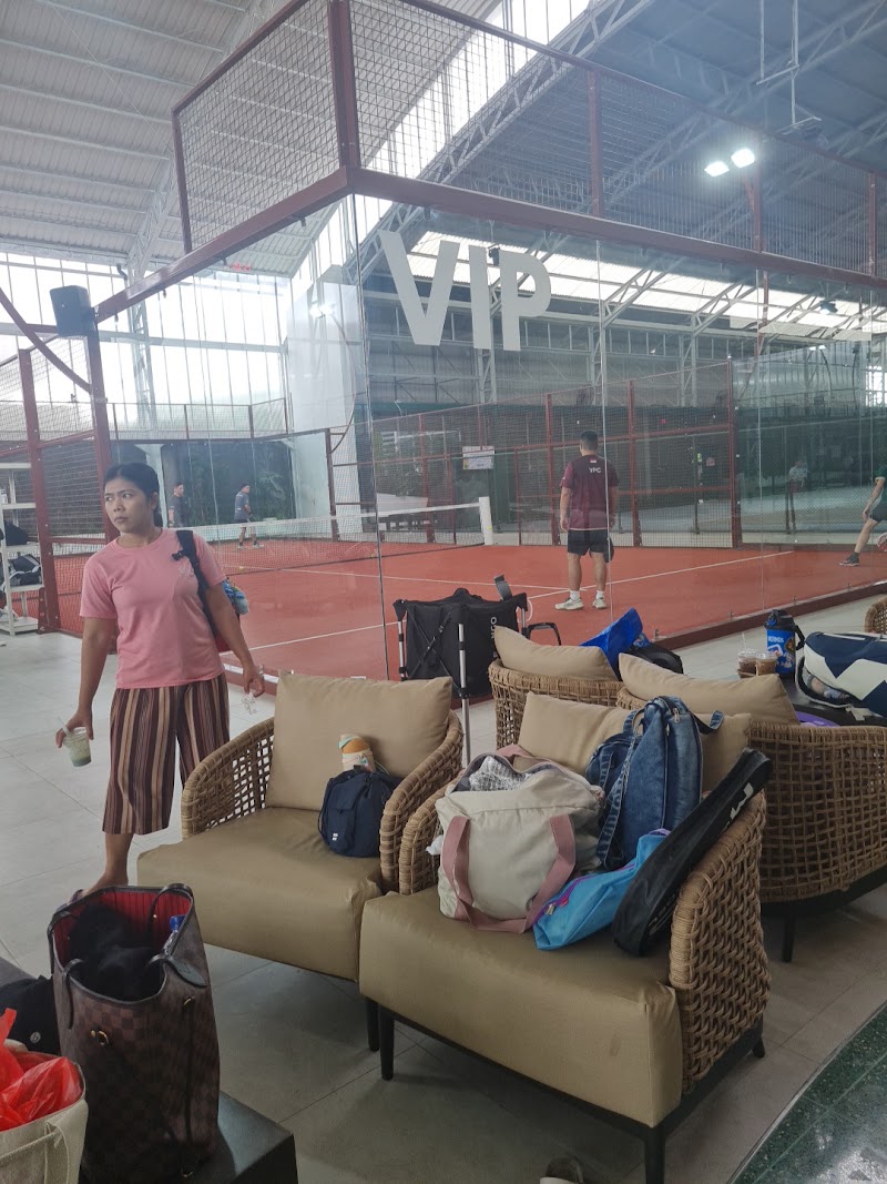 Courtyard Padel Club - Courtyard Padel Club Jl. Prisma Raya No.1, RT.1/RW.7, Kb. Jeruk, Kec. Kb. Jeruk, Kota Jakarta Barat, Daerah Khusus Ibukota Jakarta 11530, Indonesia