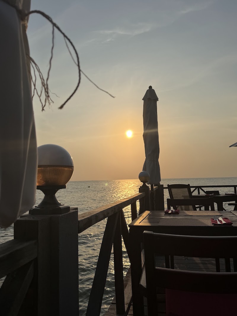 Eco Beach Restaurant - Eco Beach Restaurant Lê Thúc Nha Tổ 3, Ông Lang, Phú Quốc, Kiên Giang 92500, Vietnam