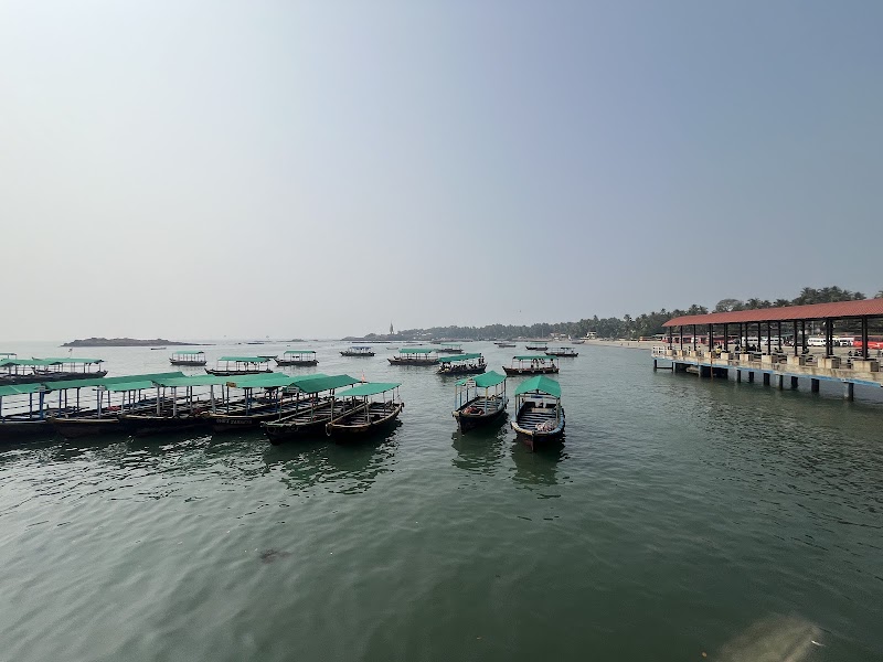 Sindhudurg Fort Ferry - Sindhudurg Fort Ferry, 3F37+VQJ, Dr Ballav Marg, Malvan, Maharashtra 416606, India