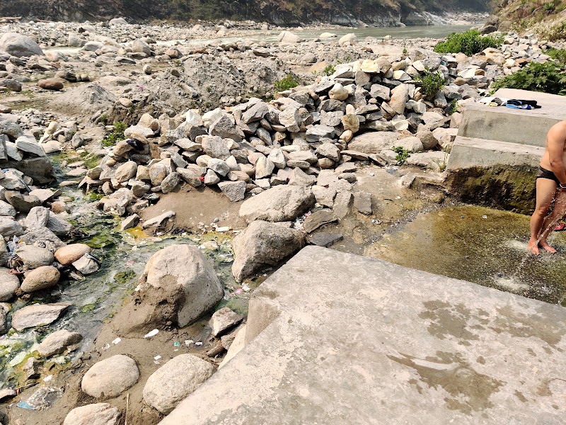 Hot Springs, Madkot - Hot Springs, Madkot, 3822+2GV, Madkot, Pithoragarh, Uttarakhand 262554, India