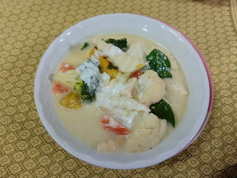 May Kaidee Tanao Vegetarian & Vegan Restaurant - May Kaidee Tanao Vegetarian & Vegan Restaurant 54/1 Soi Samsen 5, Khwaeng Wat Sam Phraya, Khet Phra Nakhon, Krung Thep Maha Nakhon 10200, Thailand